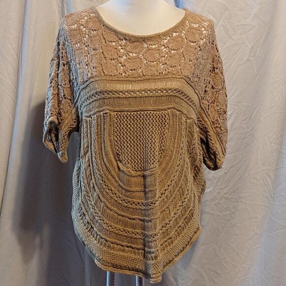 NWOT DENIM 24/7 BEAUTIFUL TAN LACE SWEATER SHORT SLEEVE - 18/20 - Picture 1 of 6